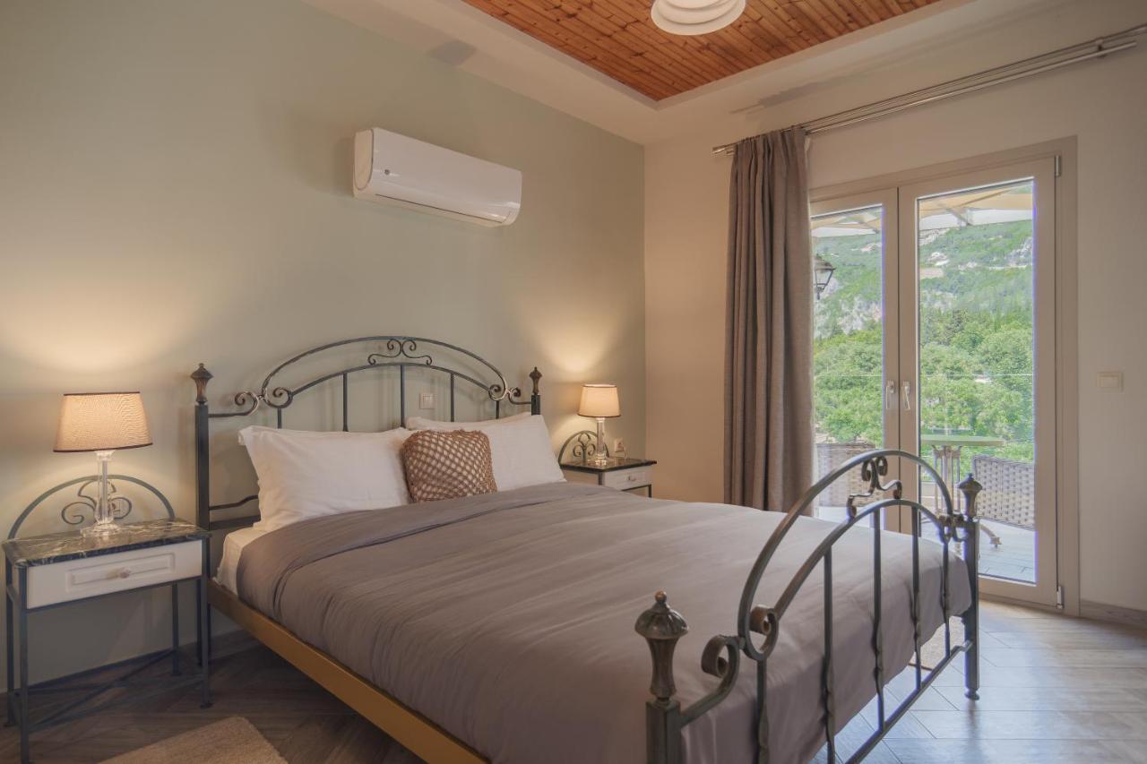 Aris Apartments Палеокастрица Экстерьер фото